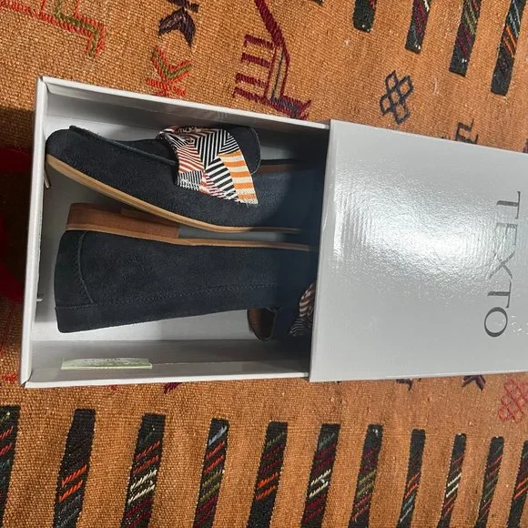 Navy Suede Loafers by Texto (Made in Portugal) Size EU 39 | US 8.5 - Picture 10 of 11